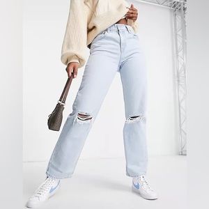 Levi’s low pro with rips light wash